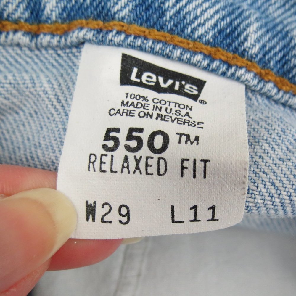 LEVI'S Cutoff Shorts - Picture 8 of 9